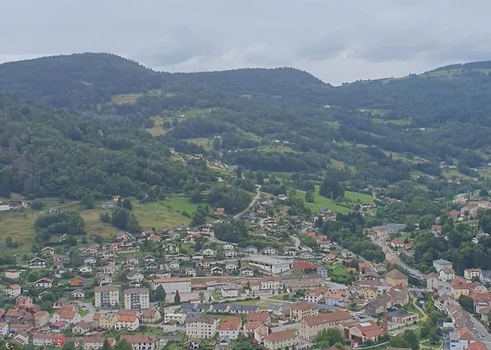 Ideal Au Calme ! * Hadol